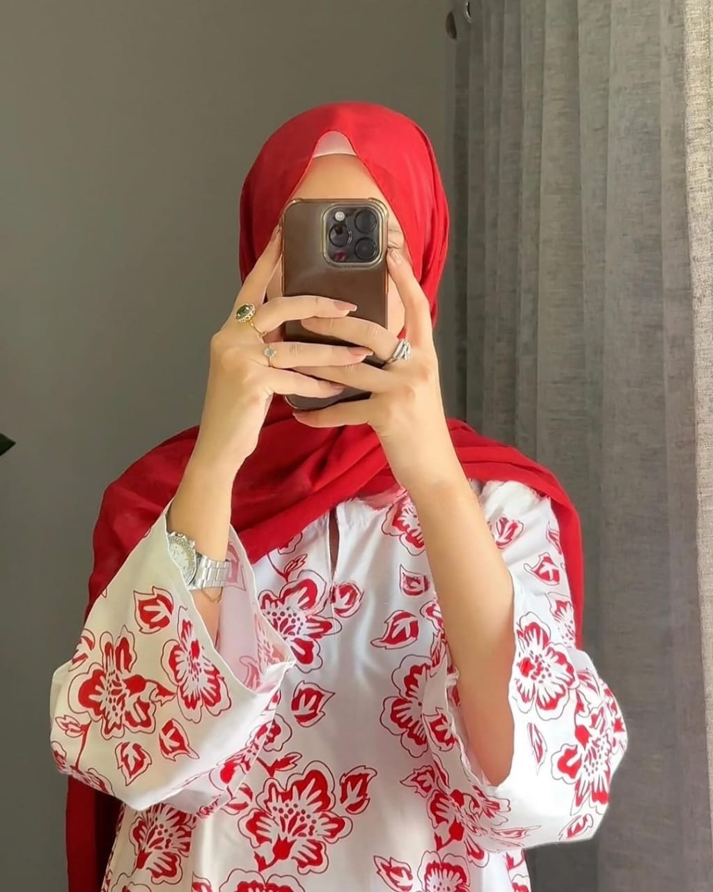 Flower Pattern Stitched 2Pcs - Emorl