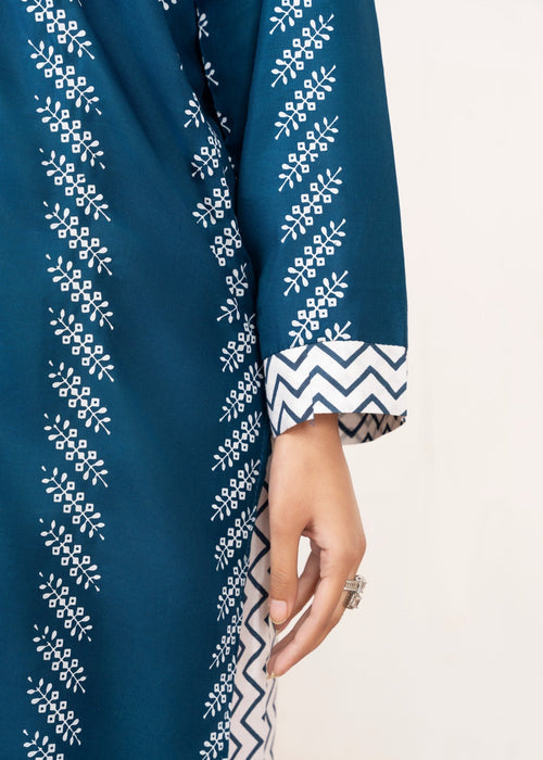 Contrast Lining Print Stitched 2Pcs