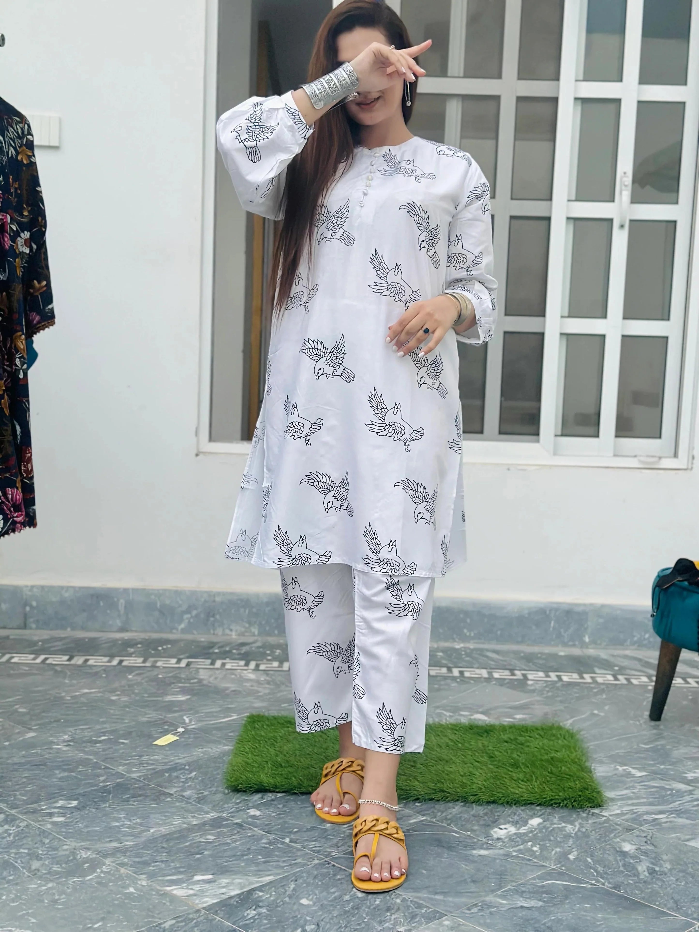 Sparrow Print Stitched 2Pcs