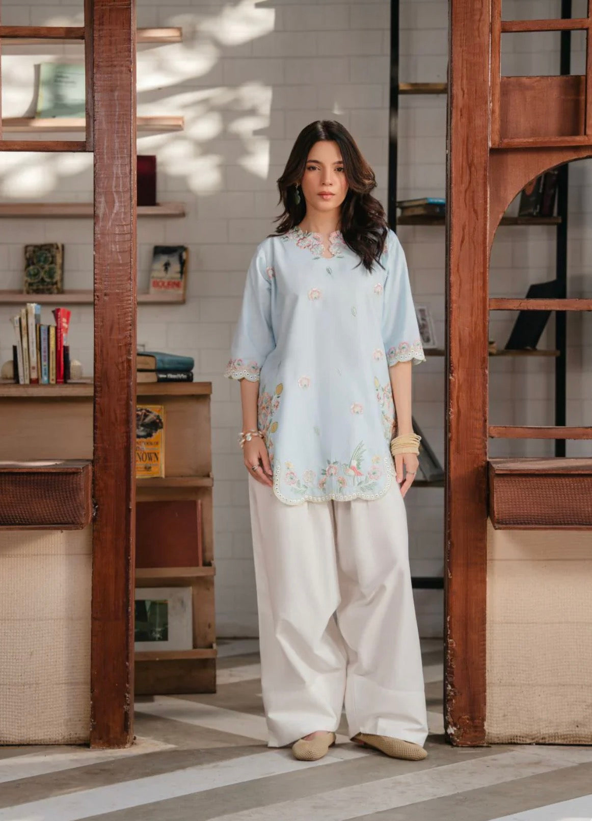 Elara 3 PCs EMB