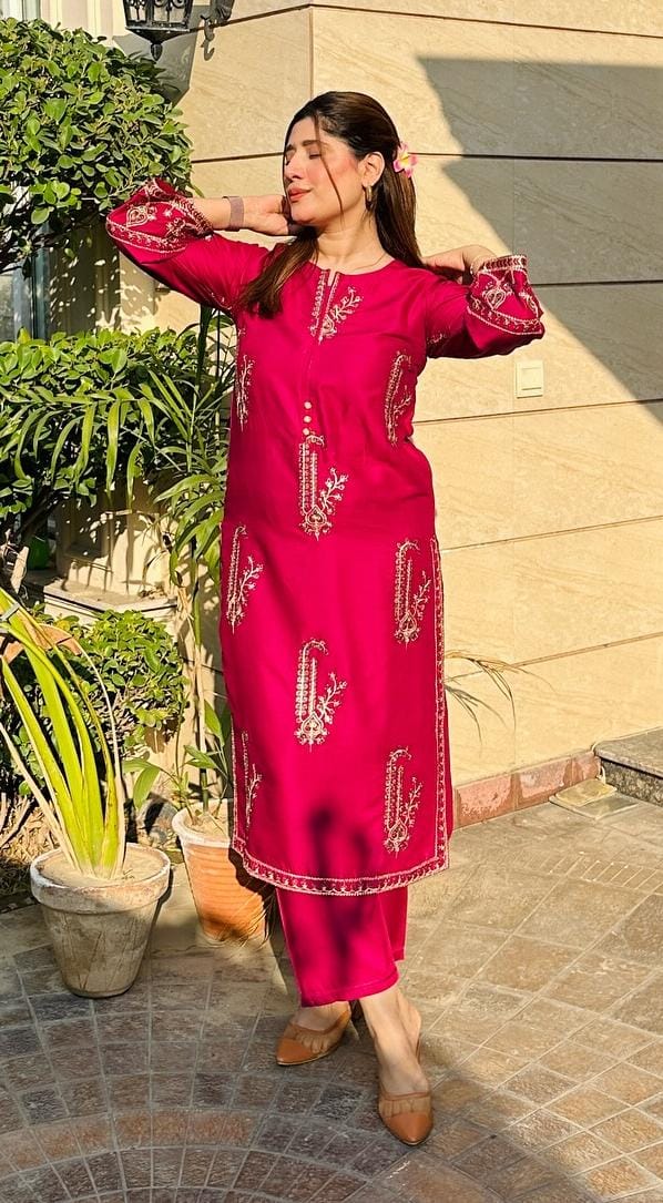 Rossetie Sugar Print Stitched 2Pcs