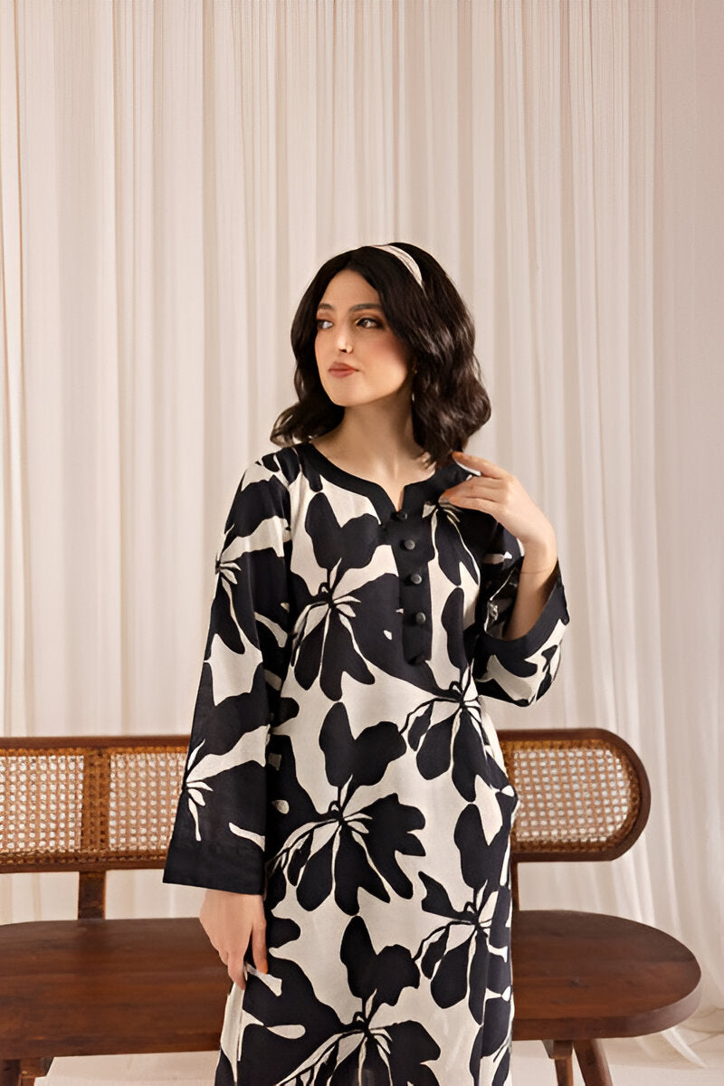 Ink Petals Stitched 2Pcs