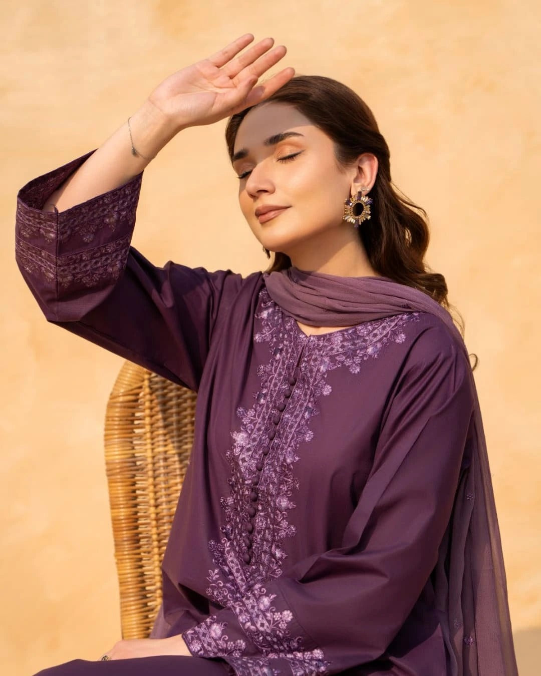 Royal Grace Stitched 3Pcs
