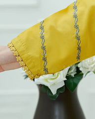 Golden Bloom Stitched 2Pcs
