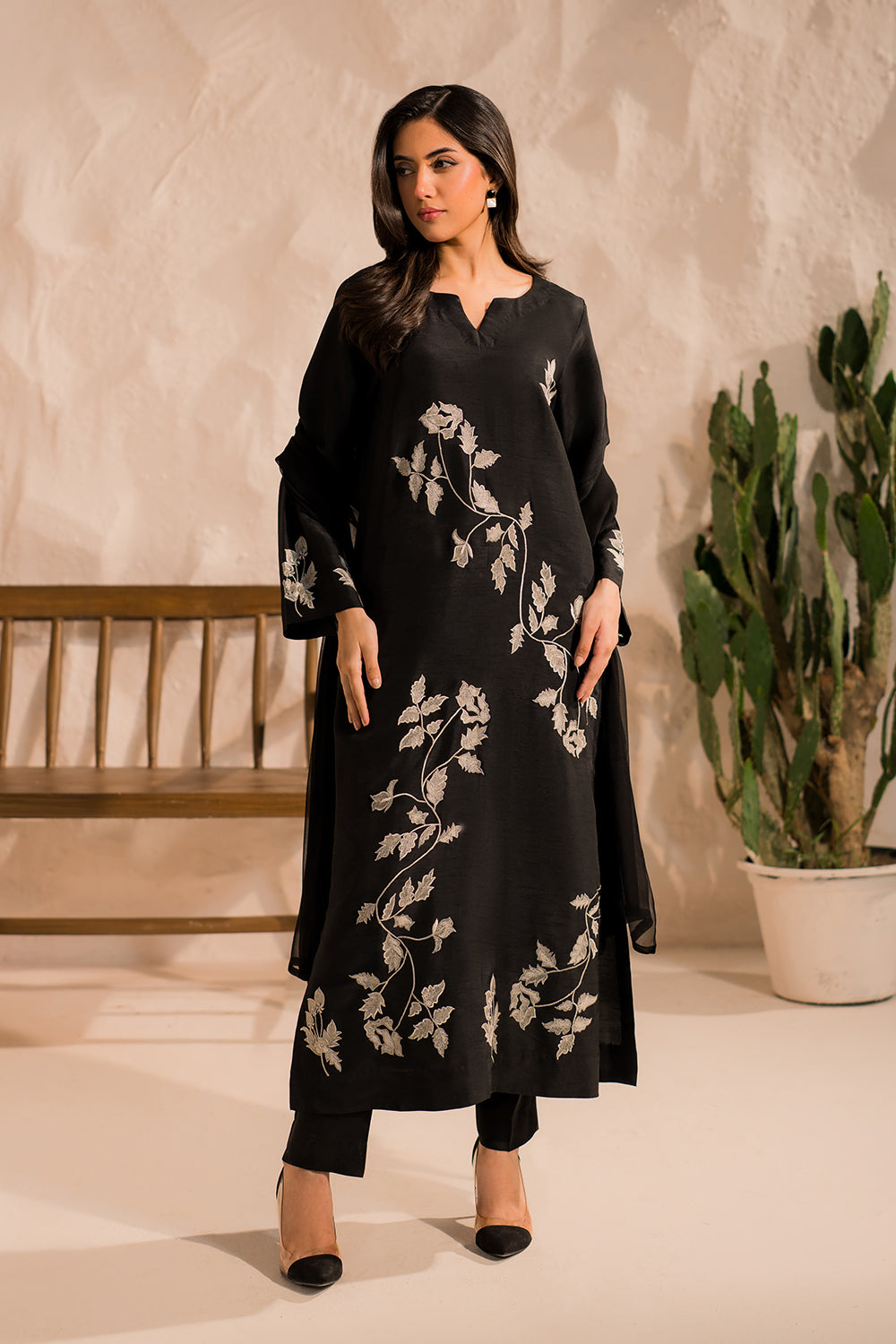 Black Petal 3pcs