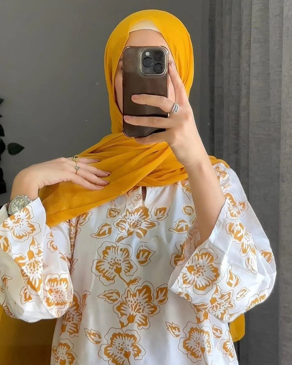Flower Pattern Stitched 2Pcs